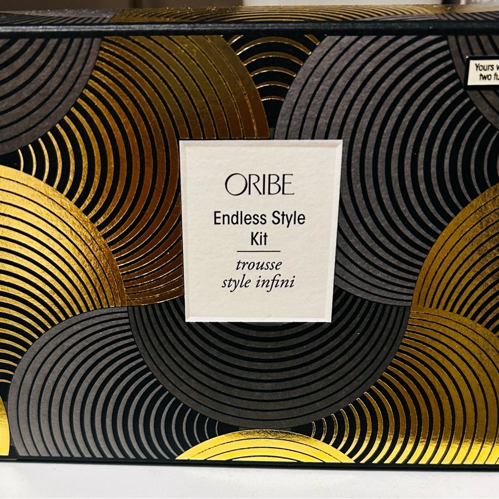Oribe Styling Set in Black and Gold Accent Packaging includes Fab  DRY SHAMPOO